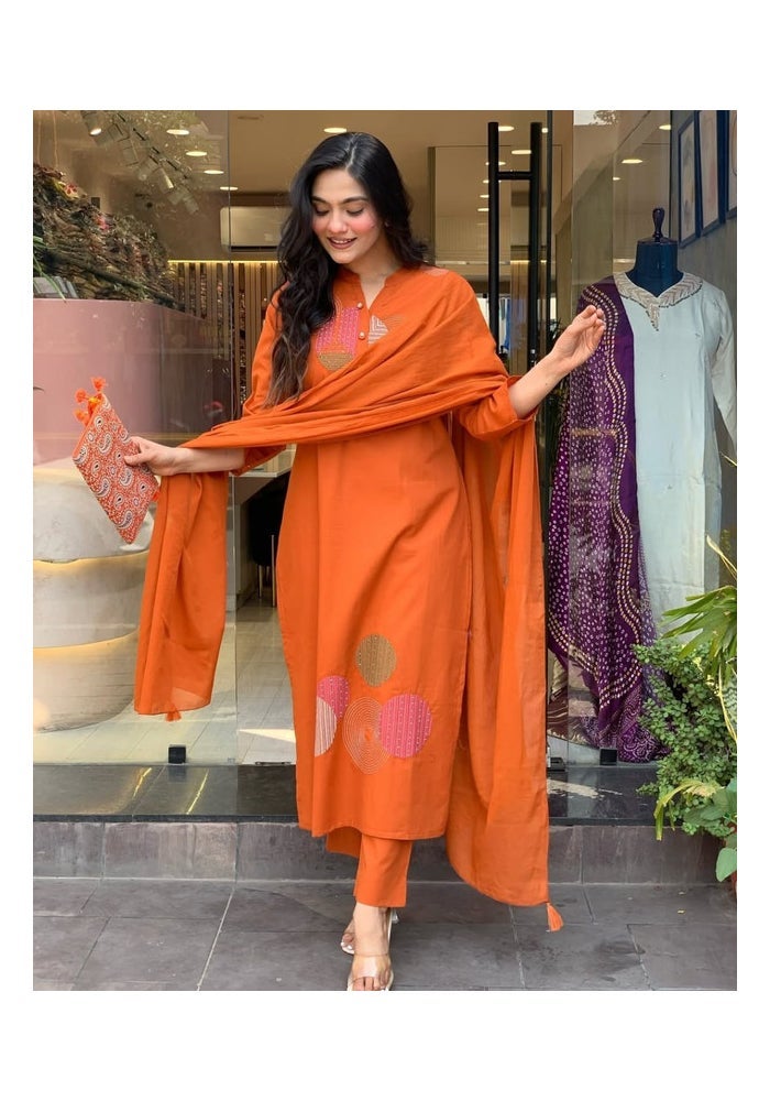 Malishka Export طقم كورتا بنطال من رايون برتقالي مزخرف للنساء - Image 1